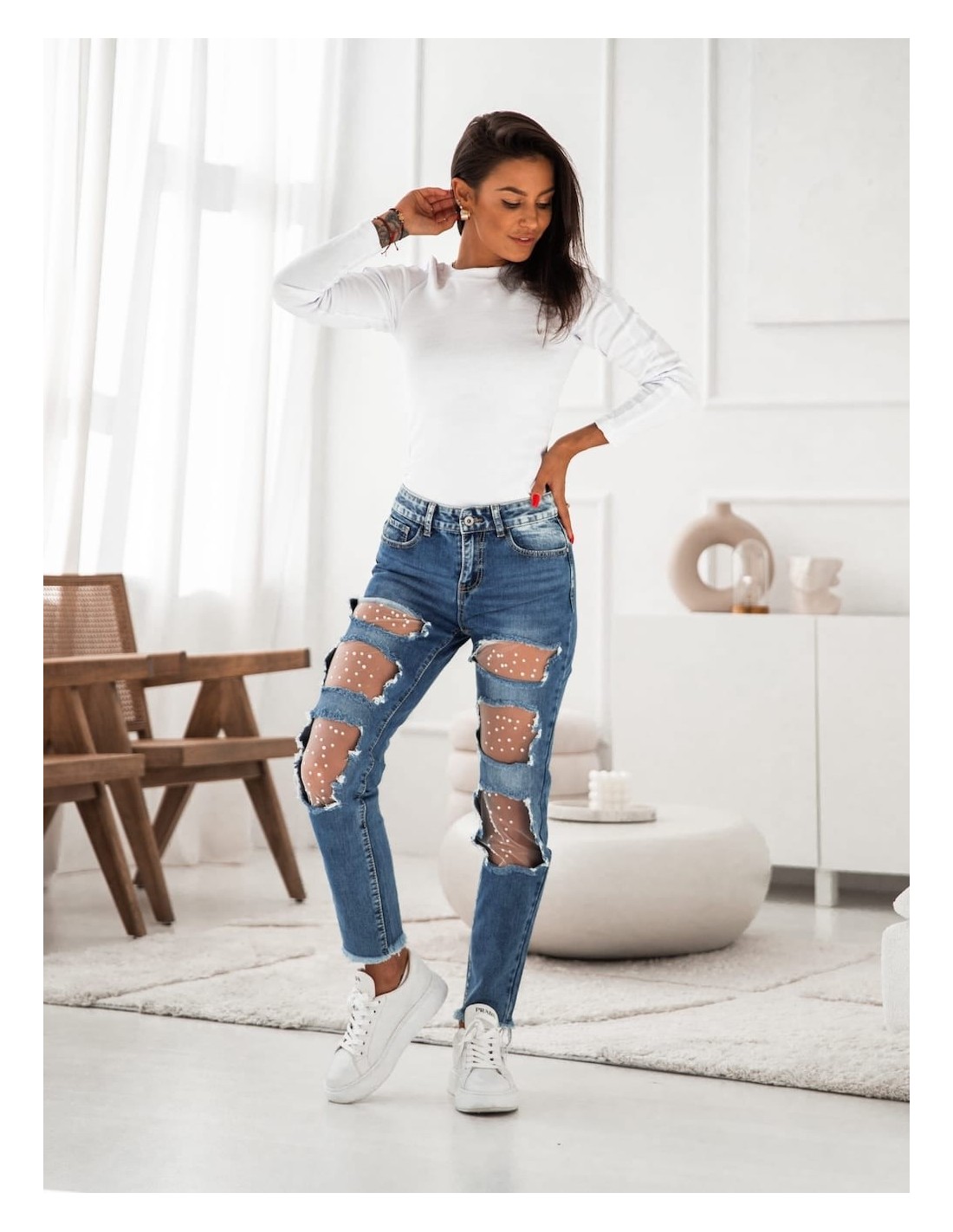 Jeanshose mit Löchern und Perlen 6211 – Online-Shop – Boutique